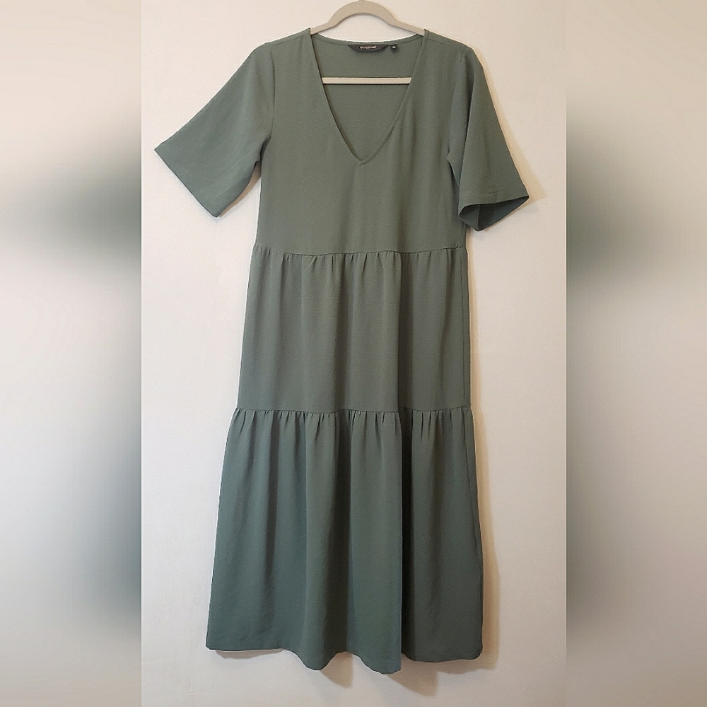 Glassons Dark Sage Midi Dress